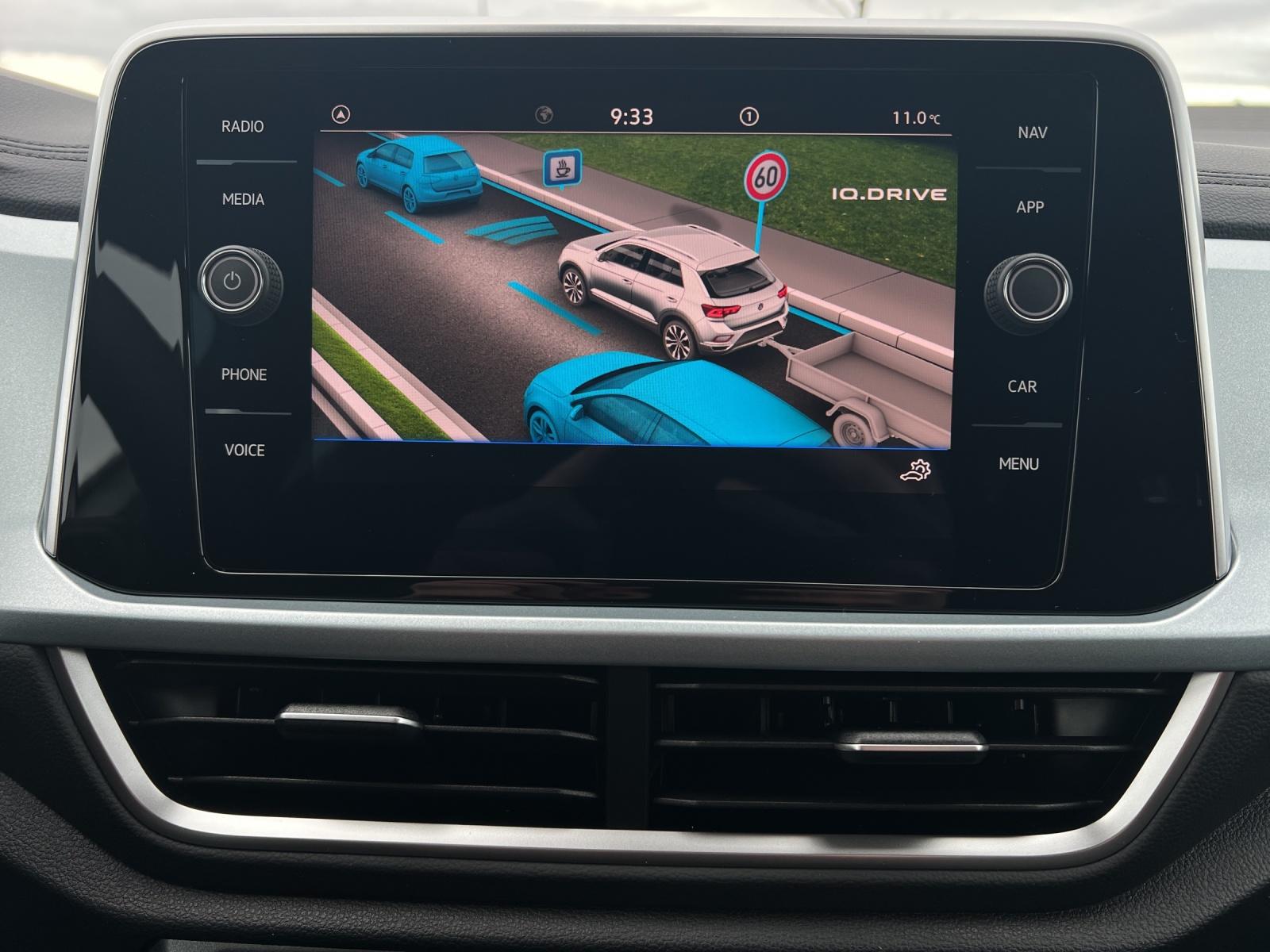 Volkswagen T-Roc Life "Goal" 2.0 l TDI DSG Rear View WR Ke, миниатюра 21