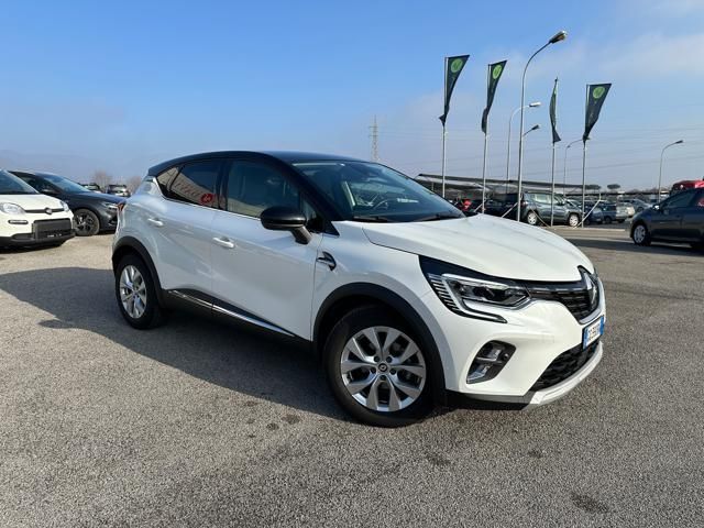 Renault RENAULT Captur Mild Hybrid 140 CV Intens