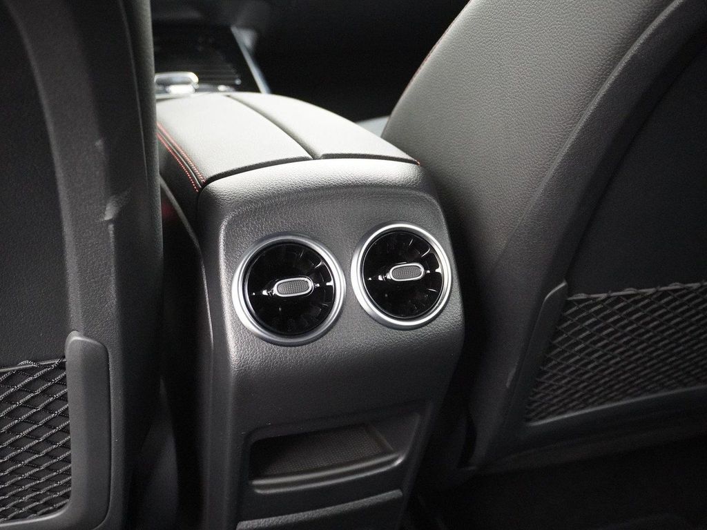 Mercedes-Benz B 250 B e AMG Line Wegklapbare AHK Nightpakket