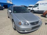 Toyota Avensis 1.8 Style - Toyota Avensis Style