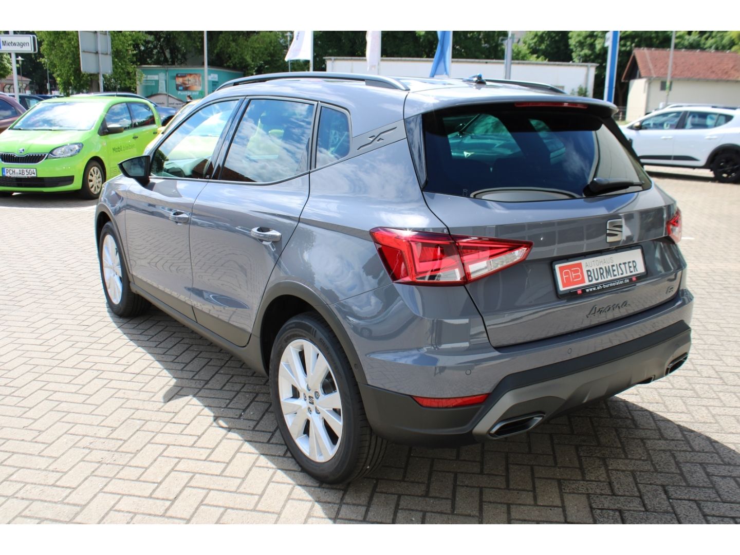 Fahrzeugabbildung SEAT Arona 1.5 TSI 110 kW FR DSG 10J Gar. ACC LED AHK