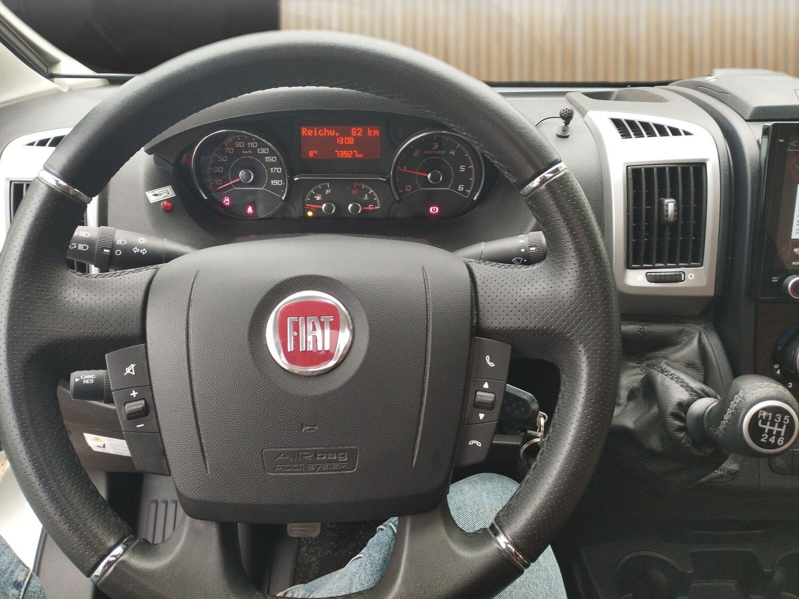 Fahrzeugabbildung Bürstner Travel Van t 620 G Markise, SAT, Lithium