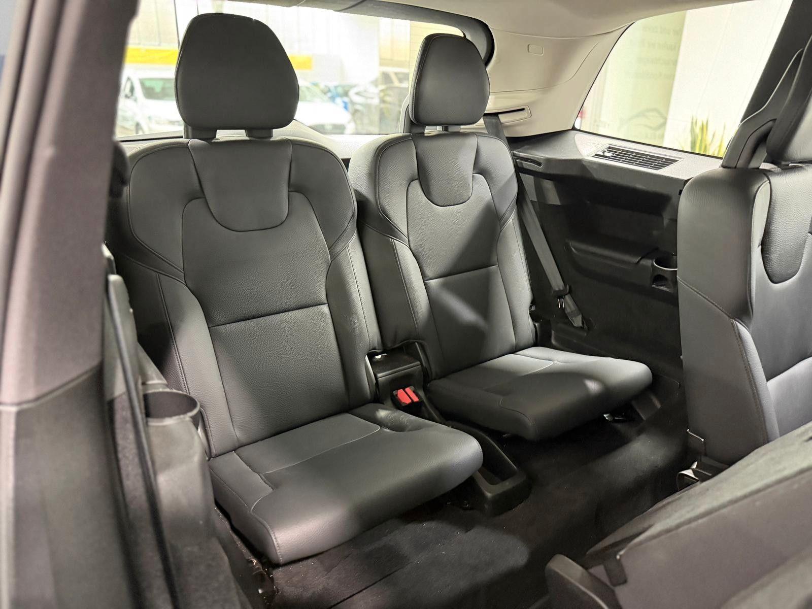 Volvo XC90 T8 Plug-In Hybrid AWD 1.Hand|7 Sitze|Leder