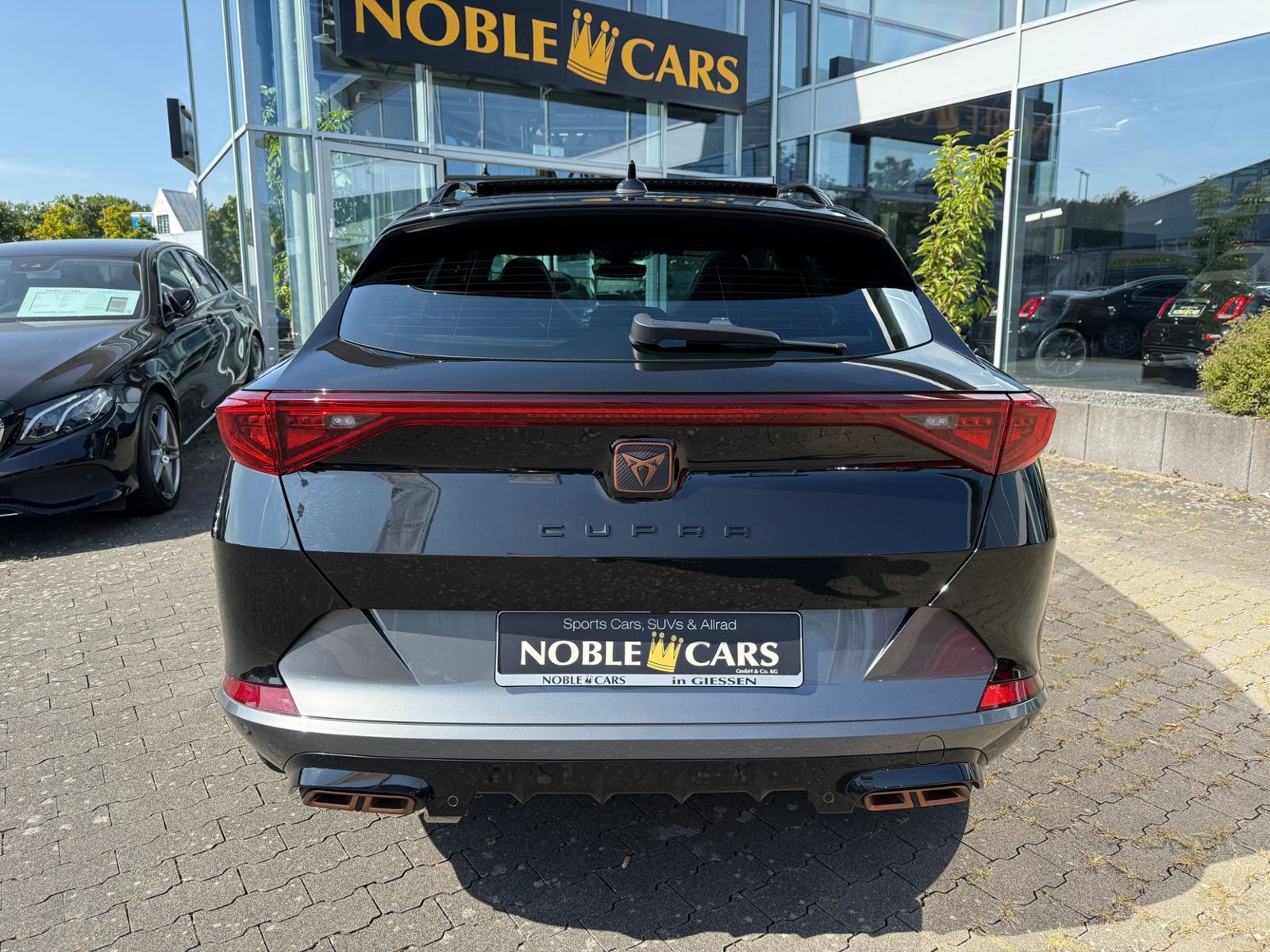 Fahrzeugabbildung CUPRA Formentor VZ e-Hybrid PANO LED NAVI ALU