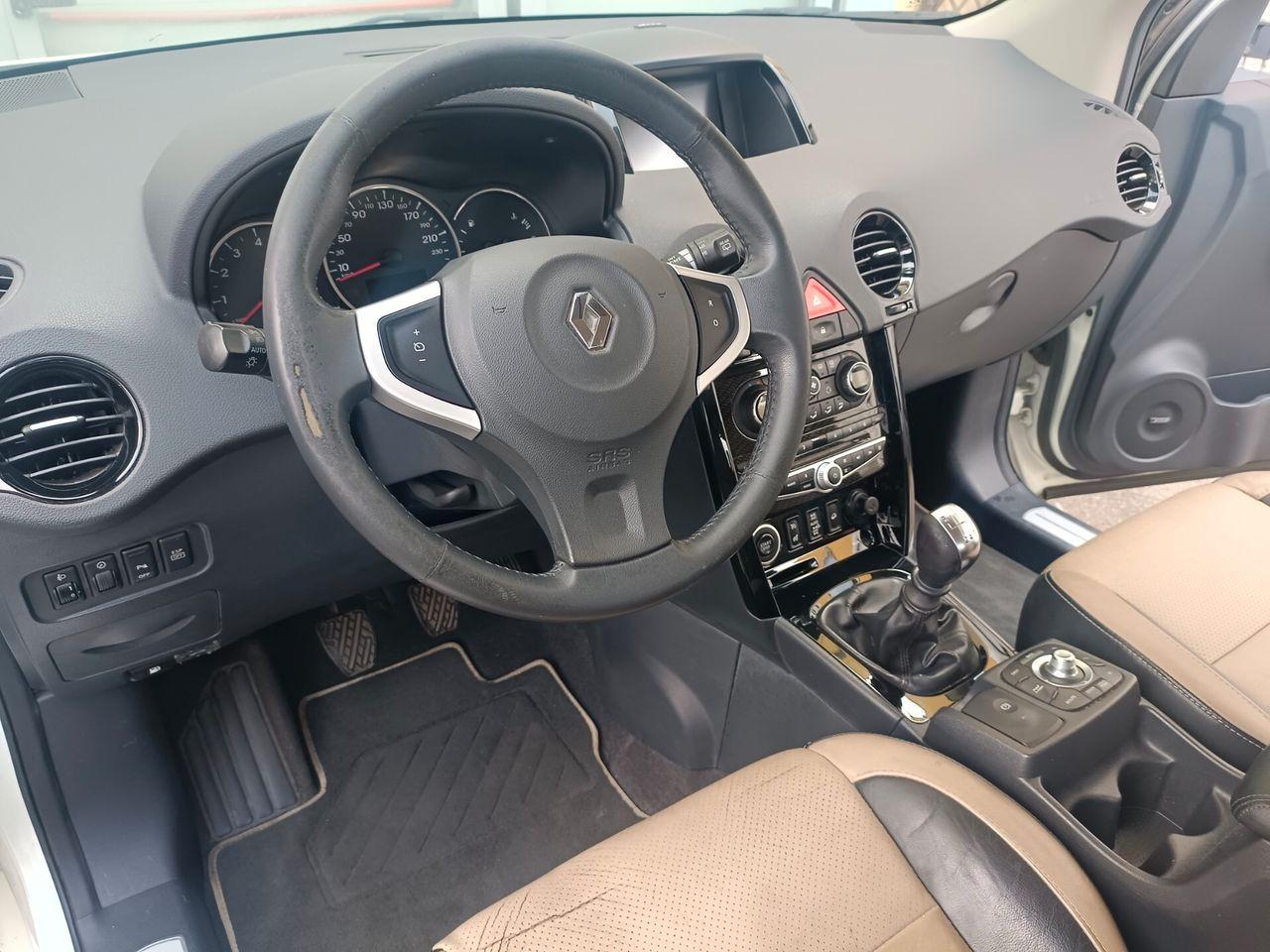 Renault Koleos 2010 — photo 9