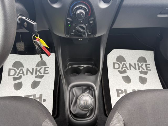 Toyota Aygo /KLIMA/SERVO