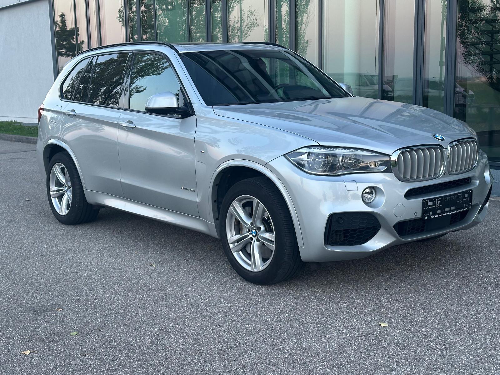 BMW X5 xDrive 50 i M Pano Harman 7 Sitzer Fond TV