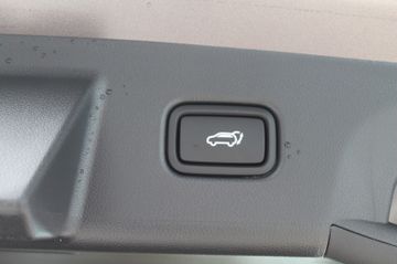 Fahrzeugabbildung Hyundai Tucson Trend 2WD 230 PS Hybrid Assistenzpaket