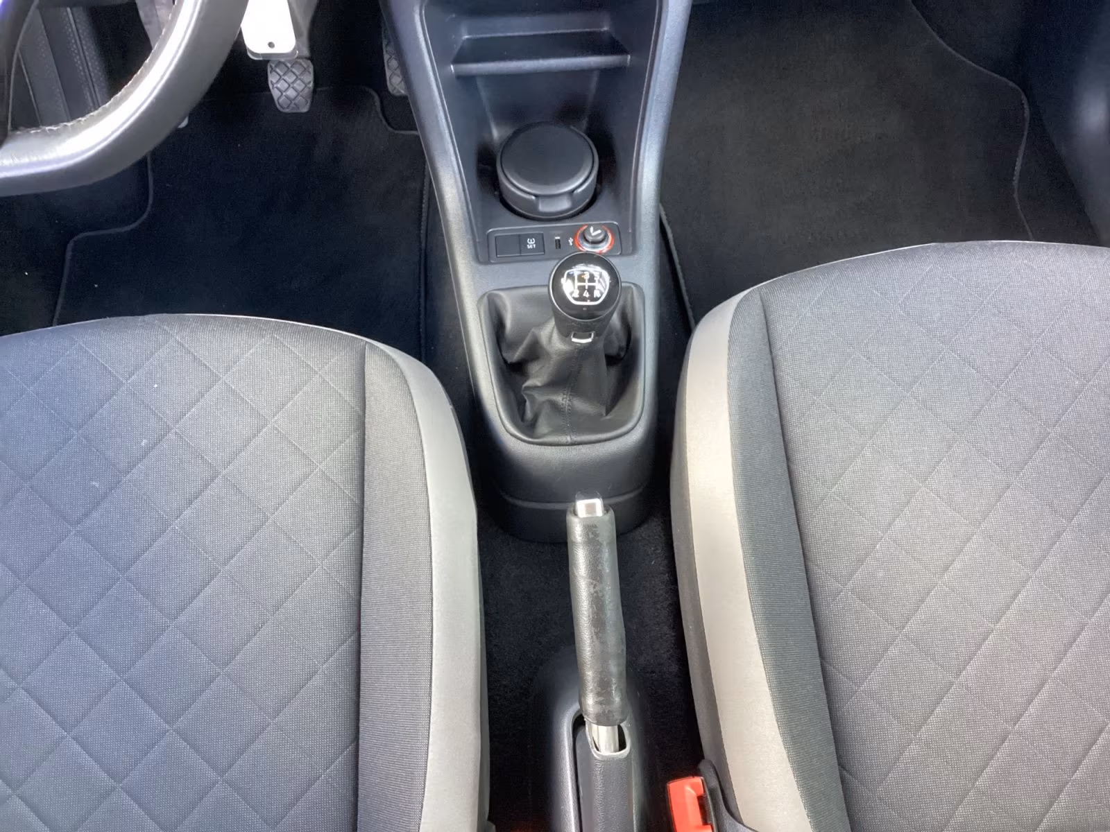 Volkswagen Up 50 KW Bluetooth, Einparkhilfe, Klima, Sound, миниатюра 8