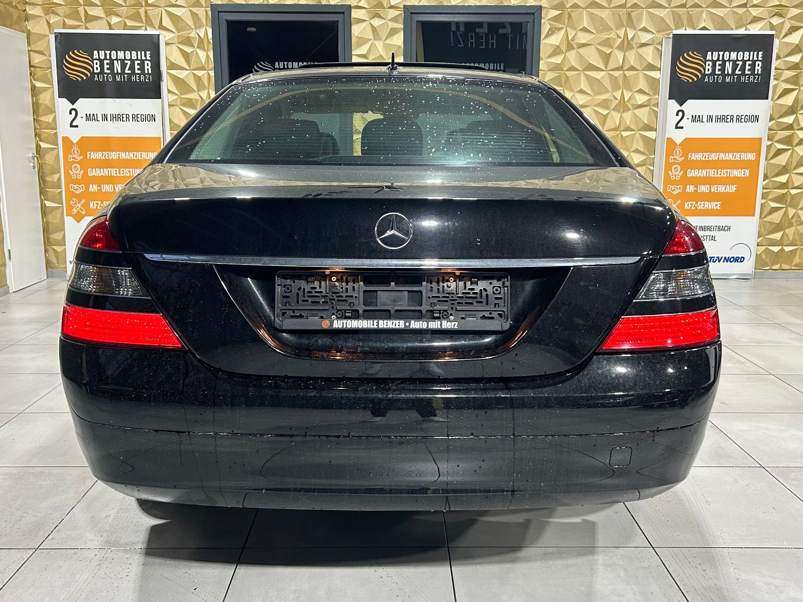 Fahrzeugabbildung Mercedes-Benz S 350/NACHTSICHT/TOTWINKEL/PANO/MEMORY-SITZE