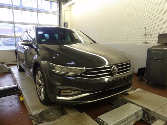 Volkswagen Passat Alltrack 2.0 TDI 4MOTION*LED*R-KAMERA*