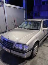 Mercedes-Benz Mercedes C200 W202 - gebrauchte Mercedes-Benz C 200 aus dem Jahr 1996