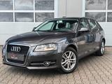 Audi A3 Sportback 1.4 TFSI SHZ|MFL|TEMPOMAT|PDC|AAHK - Audi A3 aus 2011: Sportback