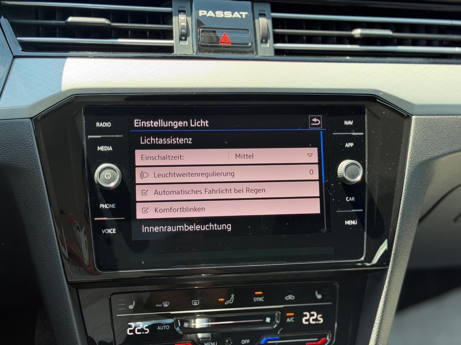 Volkswagen Passat Var. 4Motion DSG ACC Spur Kessy LED Kam, миниатюра 22