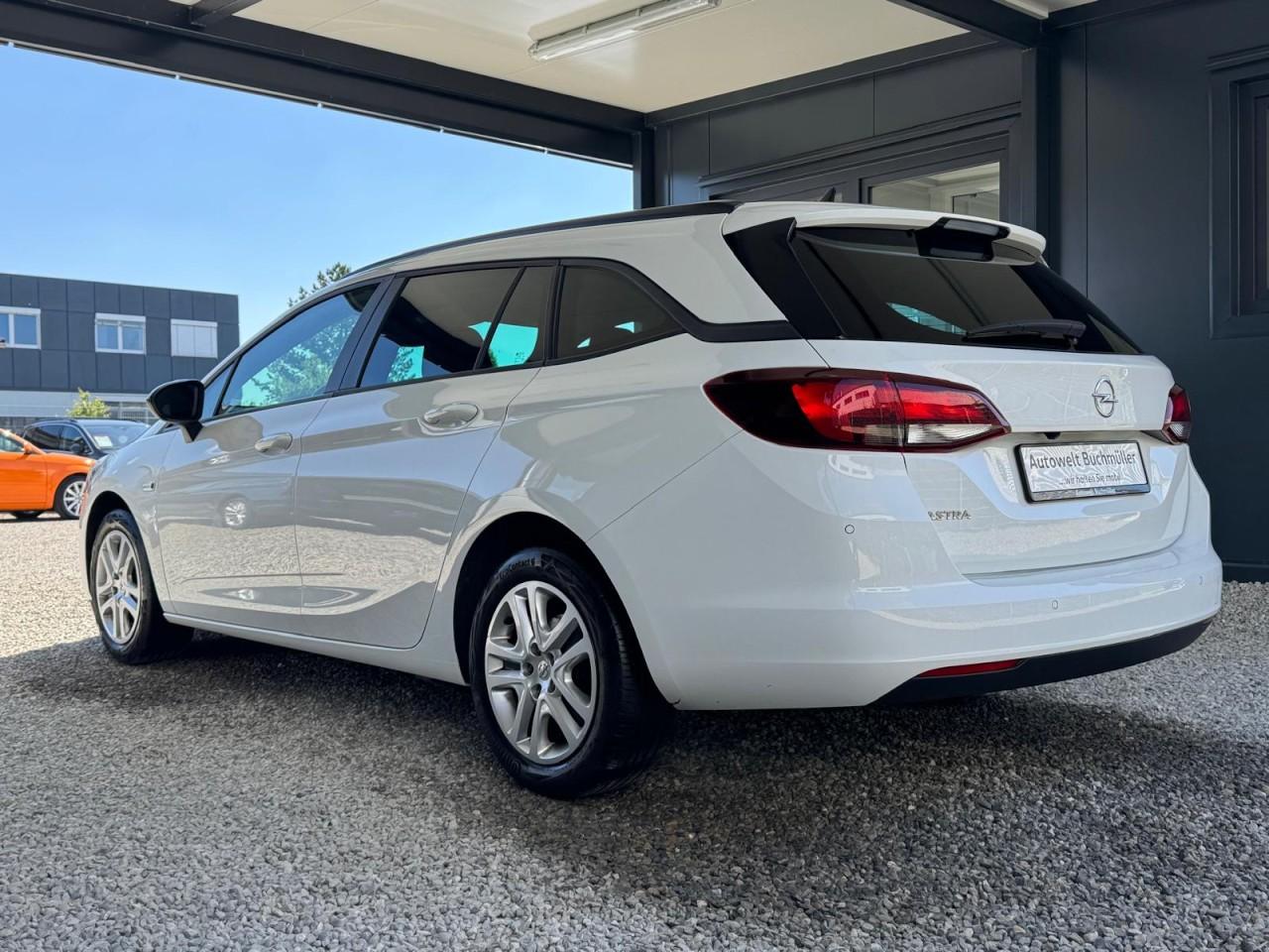 Opel Astra SportsTourer 1.5d,NAVI,LED,KAMERA,WINTERP.