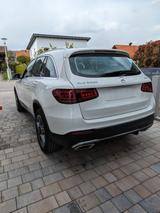 Mercedes-Benz GLC 300 4MATIC Autom. - - gebrauchte Mercedes-Benz GLC 300 aus dem Jahr 2021