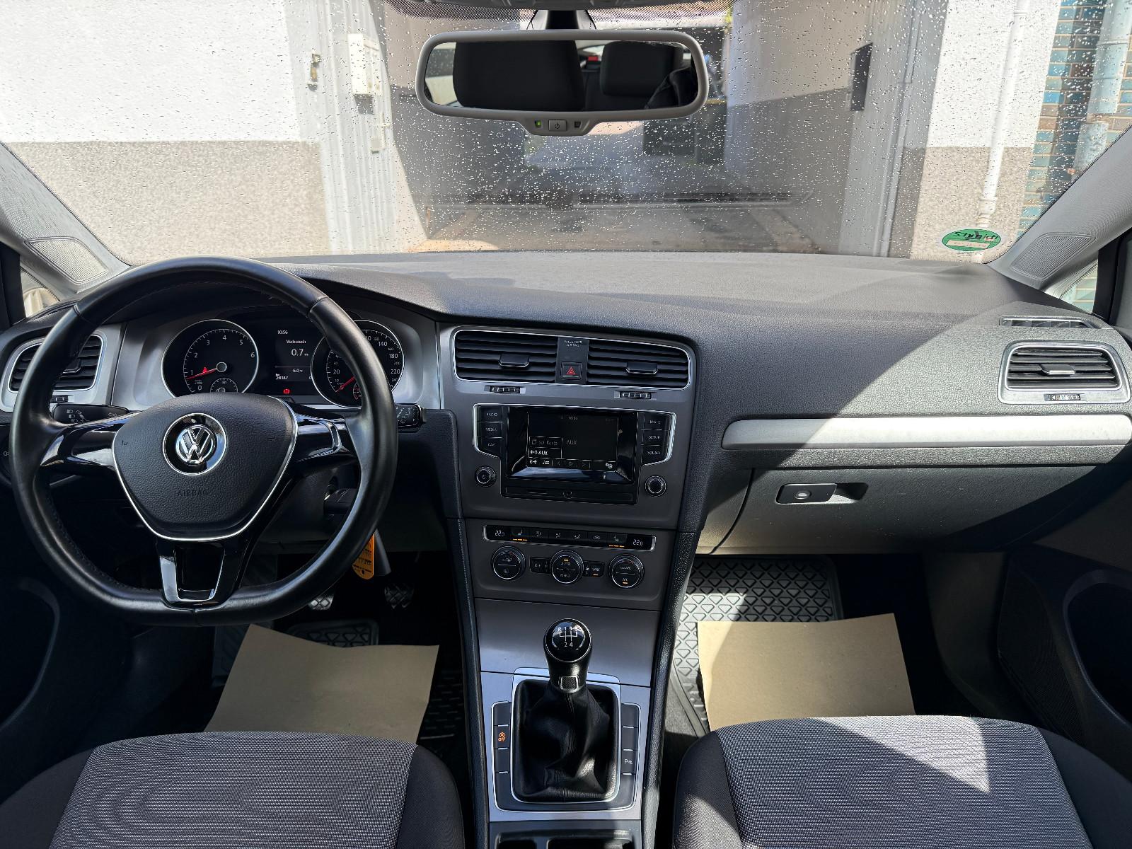 Volkswagen Golf VII 1.2 TSI Lim. BMT *PDC/AUX/Sitz-Hz*