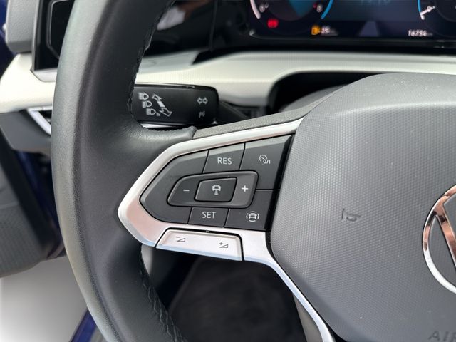 Golf VIII 1.0 TSI MOVE, ACC, Navi, LED, LightAss