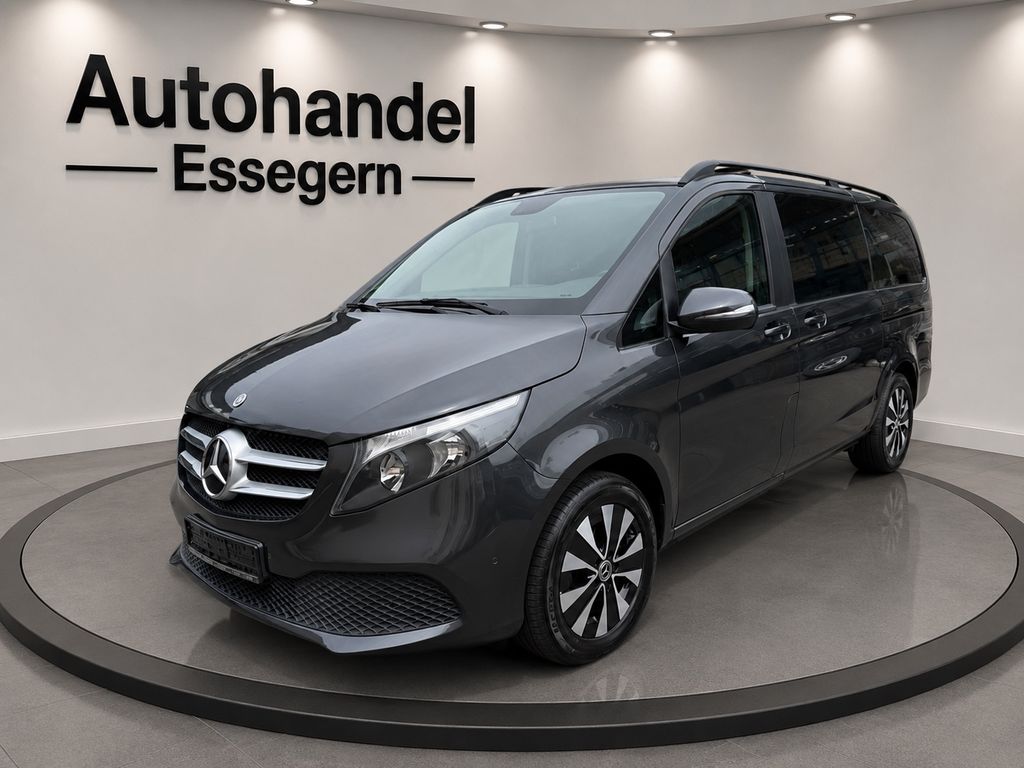 Image of Mercedes-Benz V 220