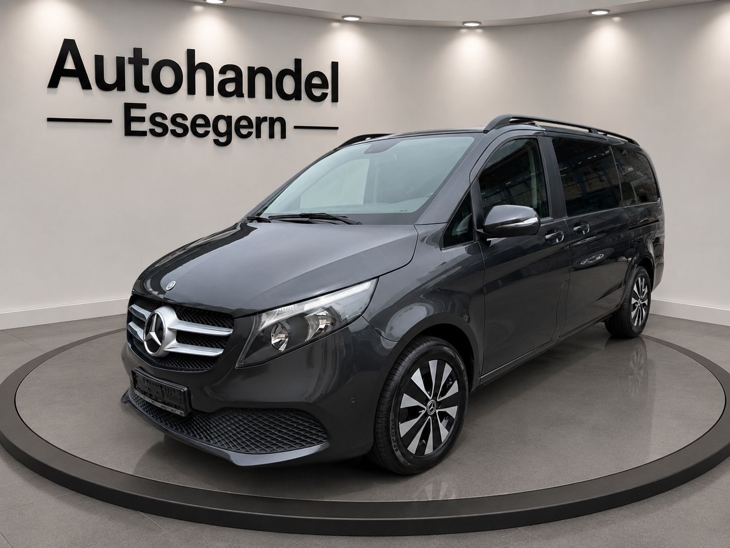 MERCEDES-BENZ V 220d RISE lang