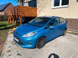 Ford Fiesta 1,6 TDCi 70kW DPF Sport Sport in Blau - Ford Fiesta aus 2010: Sport