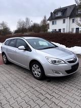 Opel Astra Sports Tourer 2.0 CDTI Edition Automat... - Opel Astra aus 2011: Tourer Sport