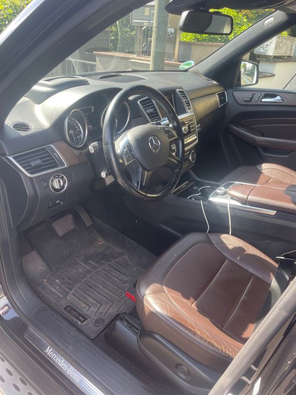 Mercedes-Benz ML 350