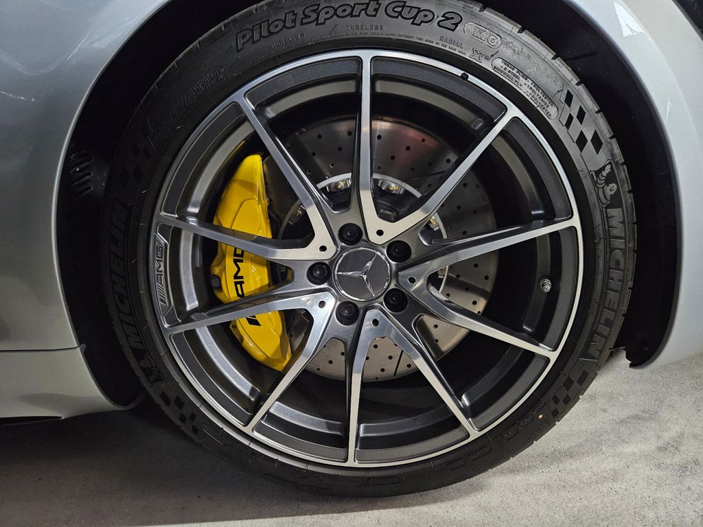 Image of Mercedes-Benz AMG GT R