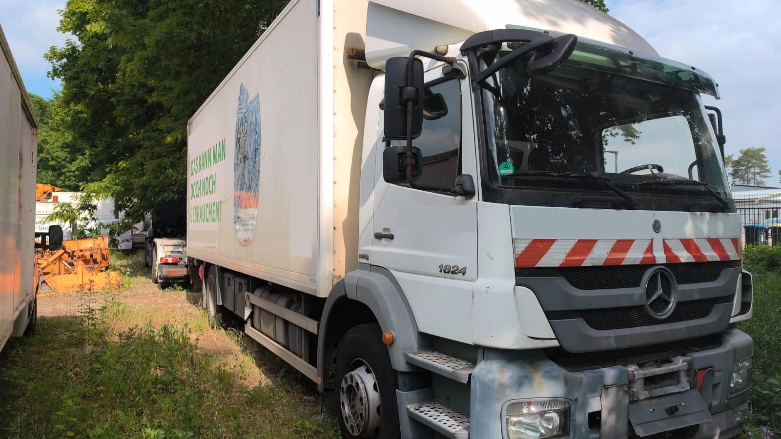 Mercedes-Benz Axor 1824 Koffer