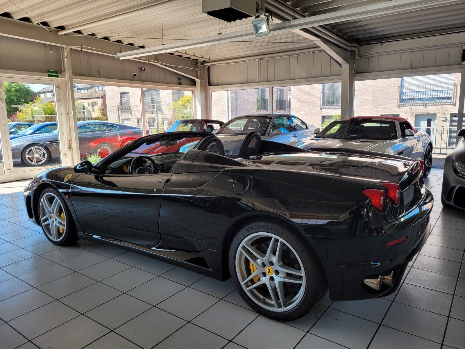 Fahrzeugabbildung Ferrari F430 Spider F1/Keramik/Ferrari SH lückenlos