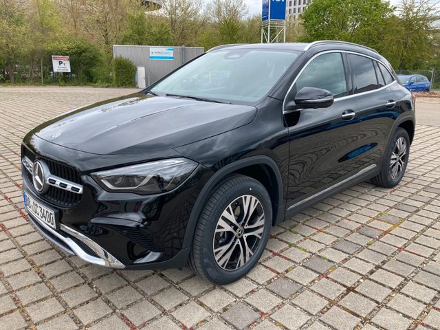 Mercedes-Benz GLA 200d Progressive Line Edition PARKTRONIC+CAM