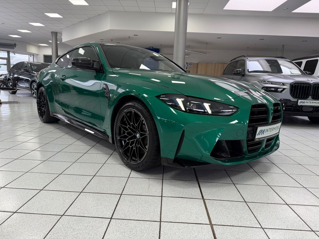 BMW M4 Competition*CARBON*KEYLESS*H-K*MEMORY*360°