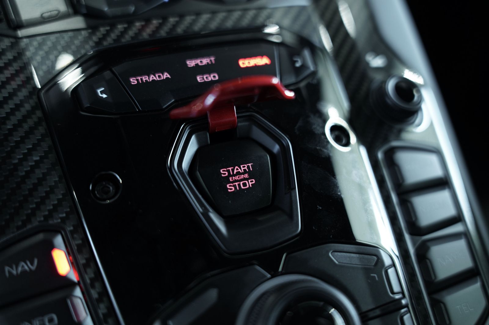 Lamborghini Aventador