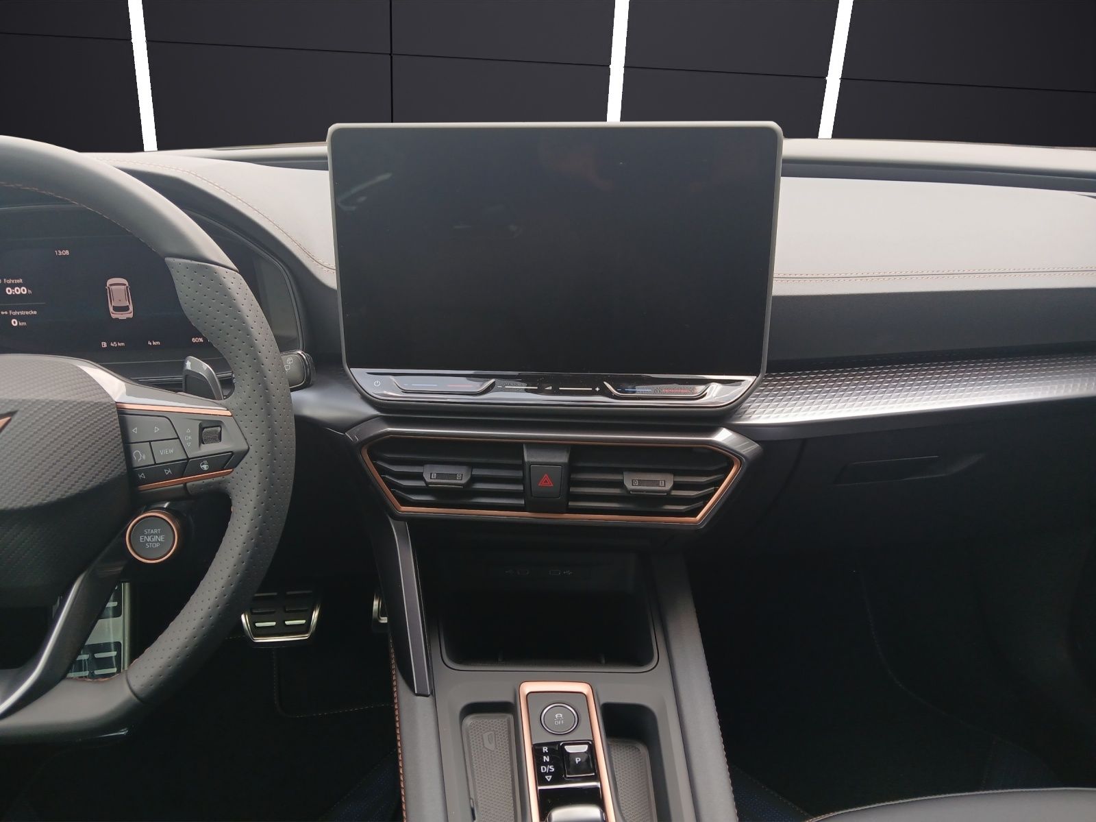 Fahrzeugabbildung CUPRA Leon Sportstourer VZ 2.0 TSI 4Drive AHK Matrix S