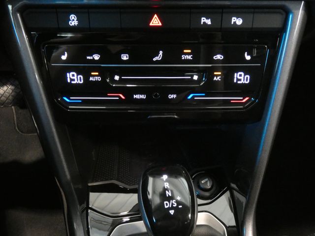 T-Roc 1.5 TSI Style DSG AHK NAVI