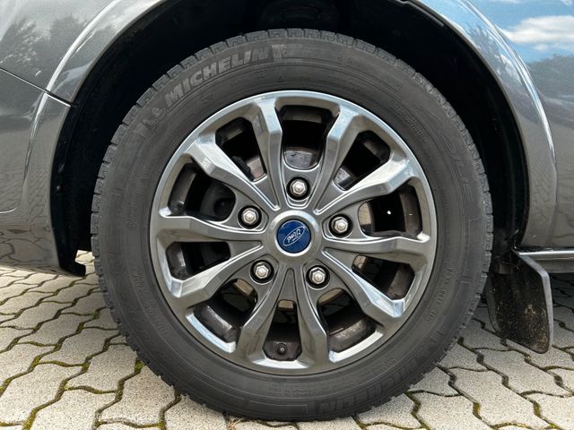 Tourneo Custom*CarPlay*SHZ*AHK*Leder*