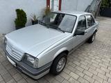Opel Ascona 1.6i aus Sammlung Top Zustand ATS 5-Gang - Opel Ascona: Limousine