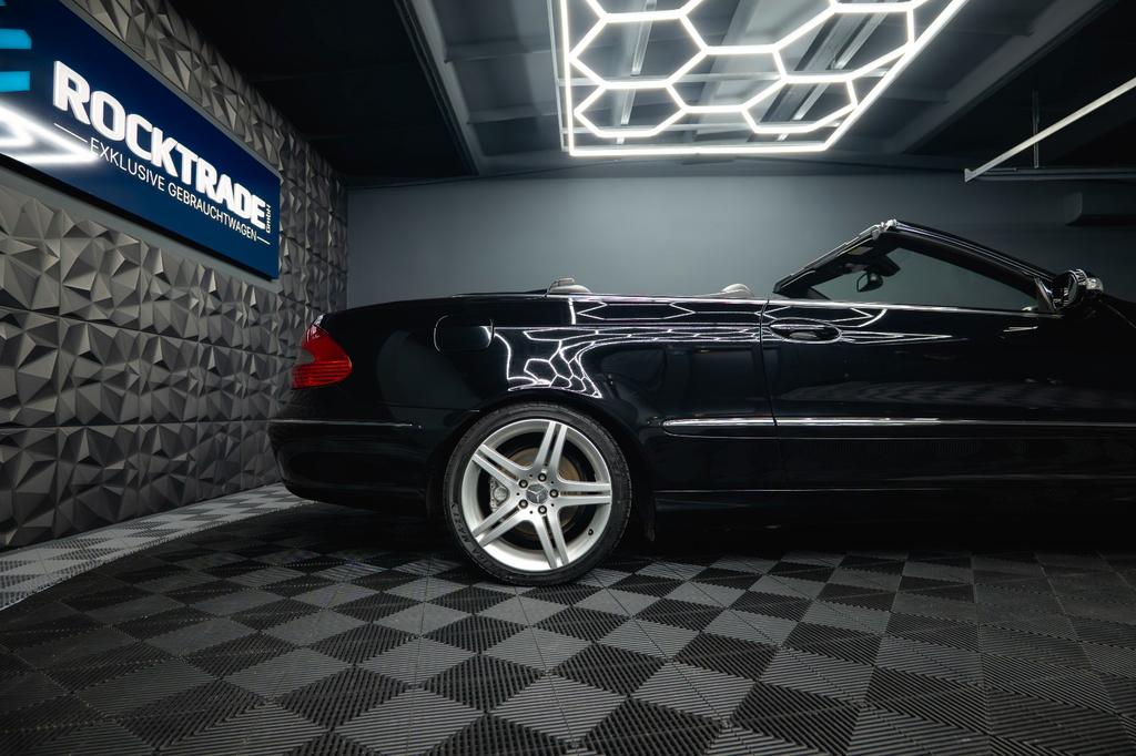 Mercedes-Benz CLK 500