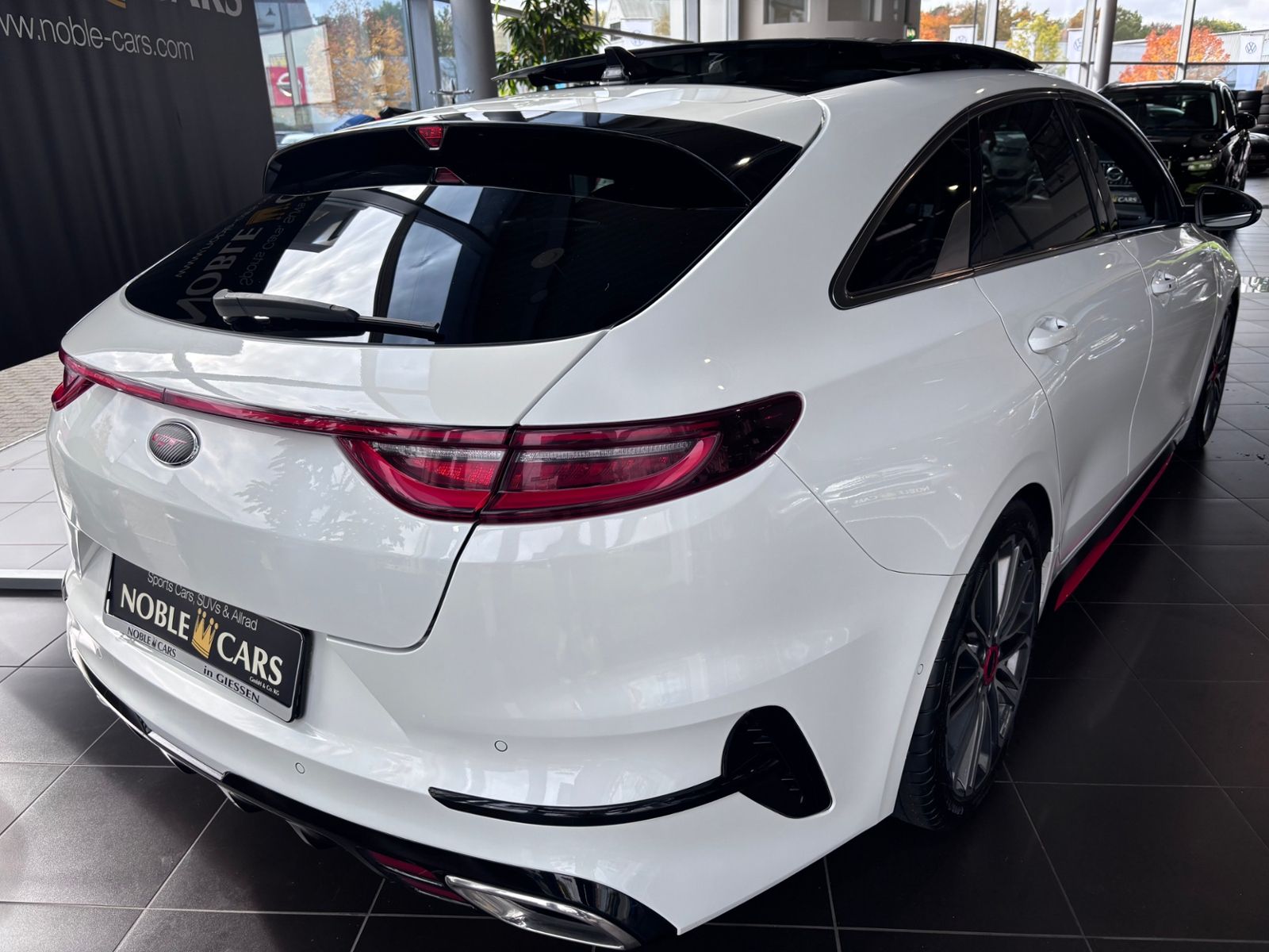 Fahrzeugabbildung Kia ProCeed GT KLIMA LED NAVI ALU PANO
