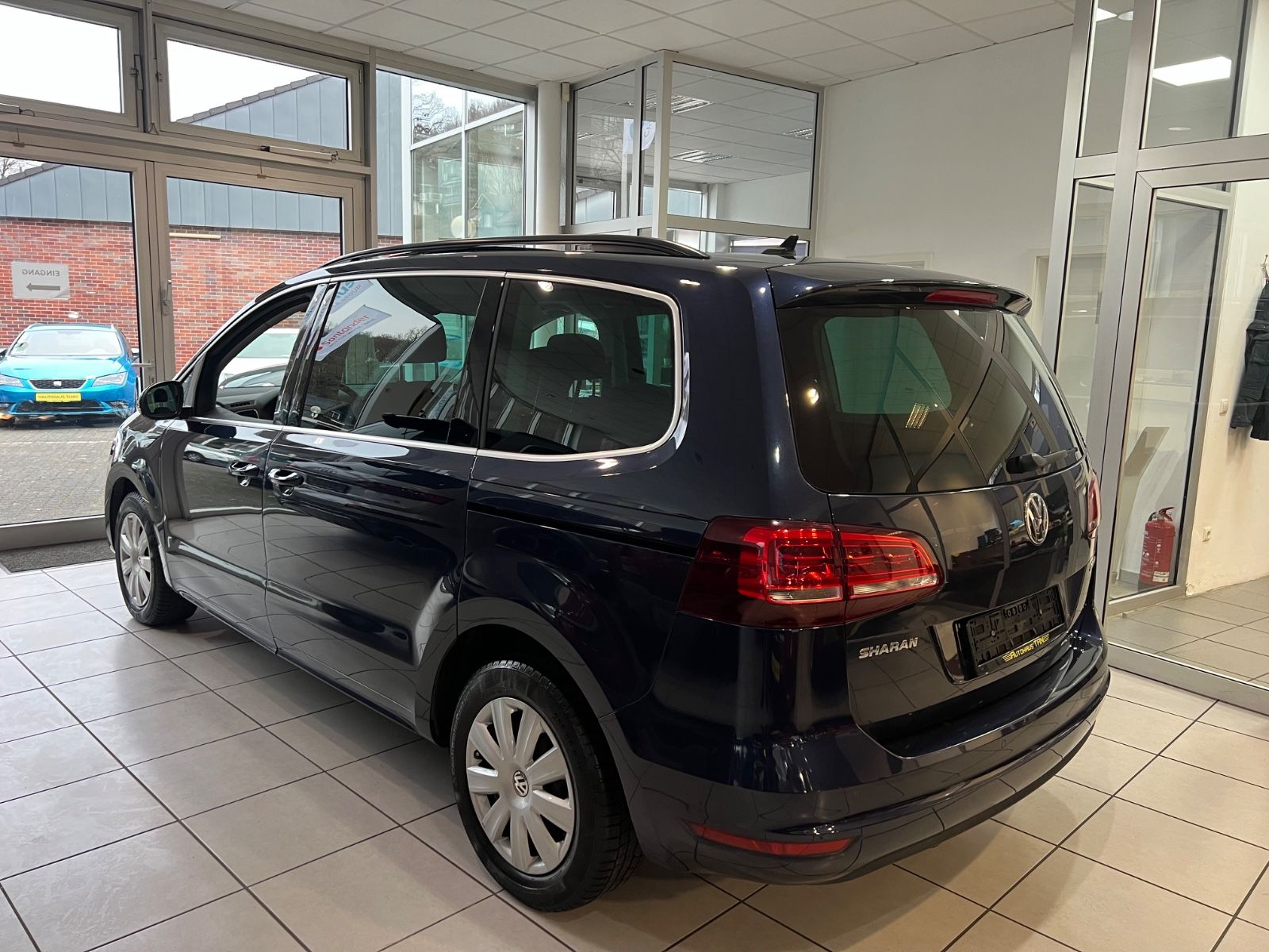 Fahrzeugabbildung Volkswagen Sharan 2.0 TDI Comfortline * PANO* R.KAMERA *AHK