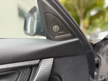 BMW 318 - 12