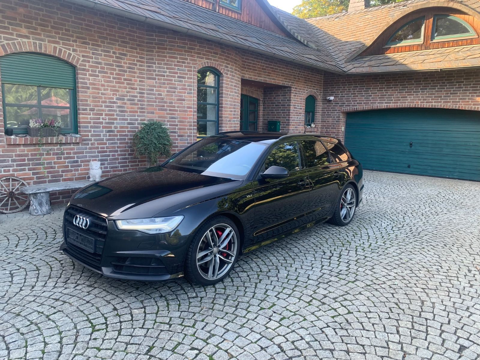 Audi A6 - 1
