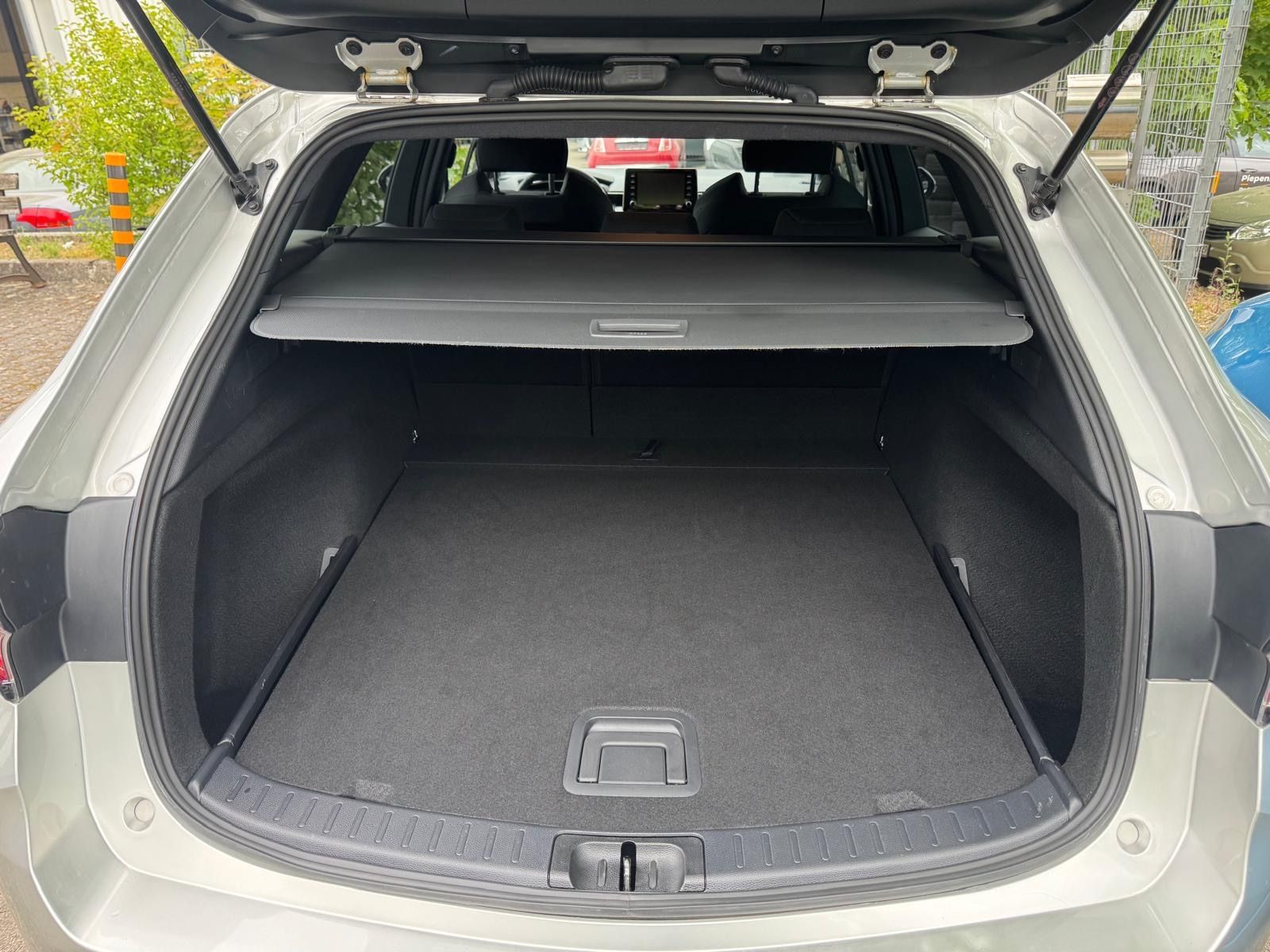 Fahrzeugabbildung Toyota Corolla Touring Sports Team D