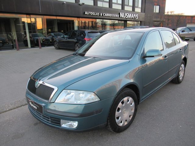 Skoda Octavia 1.6i Ambiente