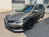 Toyota Auris Touring Sports Hybrid NAVI KAMERA KEYLESS