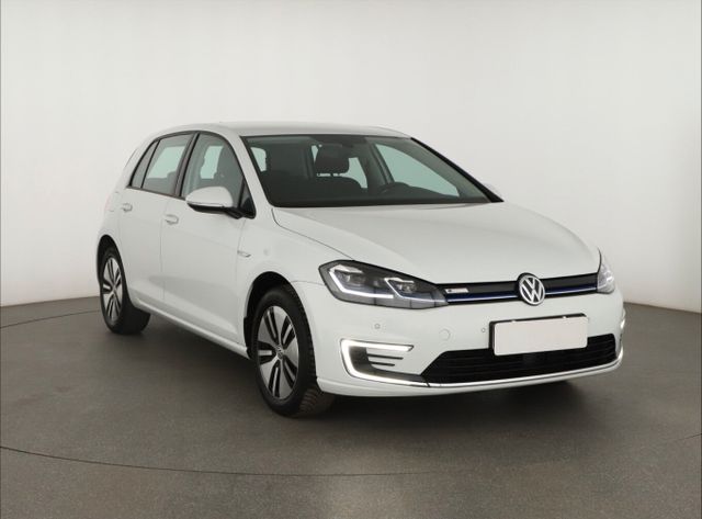 Volkswagen e-Golf 32 kWh, 37 Ah 2020 , Automatik, Navi,