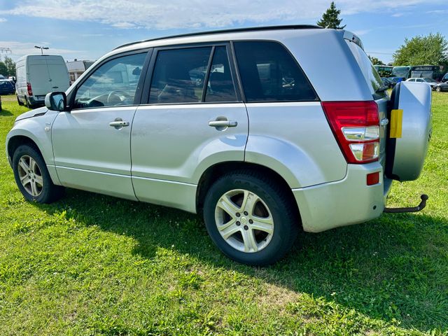 Suzuki Grand Vitara 1,9 DDiS — Bild 2