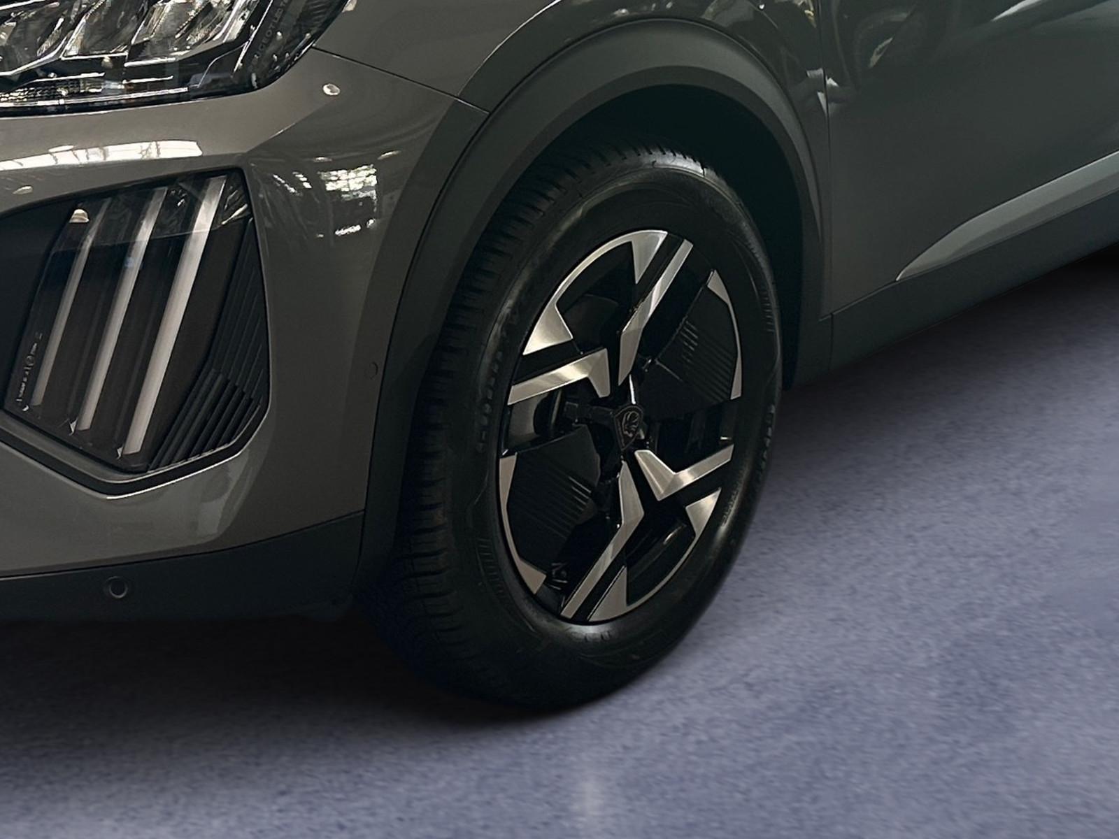 Peugeot 2008 Benzin 100 Allure
