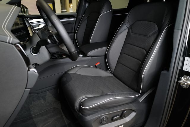 Volkswagen Touareg 3.0 TDI R-Line AHK Allradlenk StdHz Keyl