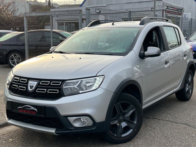 Dacia Sandero Stepway Celebration|LEDER|NAVI|PDC|EURO6